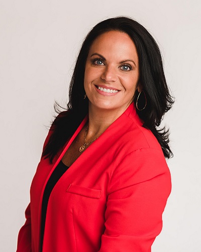 Headshot of Dana Drake
