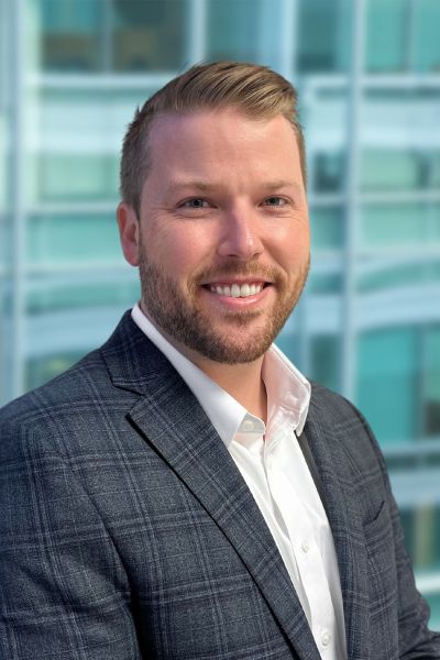 Headshot of Eric Reinhardt