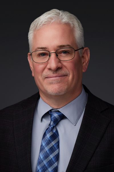Headshot of Gregory Erdmann