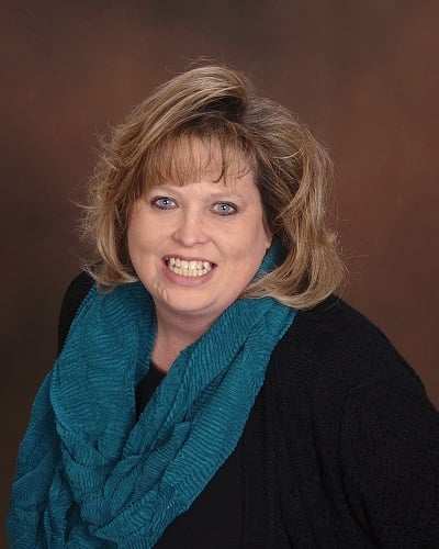 Headshot of Jennifer Carter-Navarro