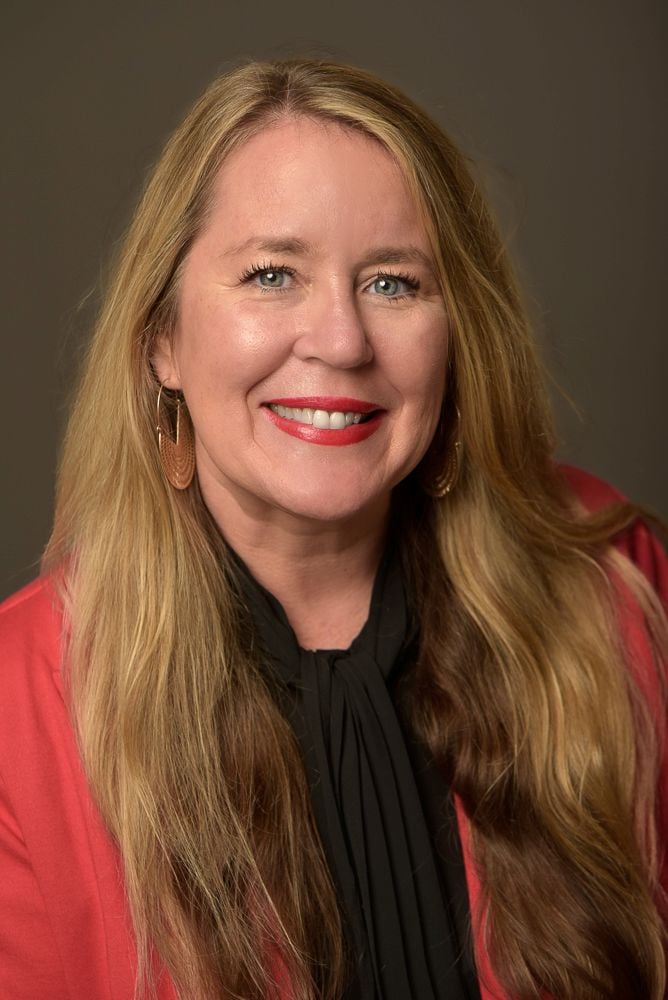 Headshot of Laura Boyd