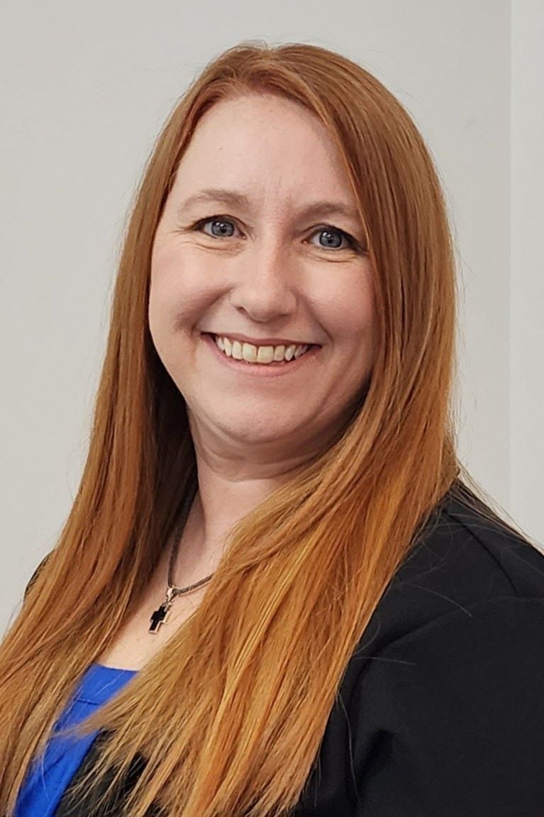 Headshot of Lesley Fazio