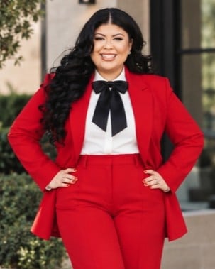 Headshot of Mayra Alvarez