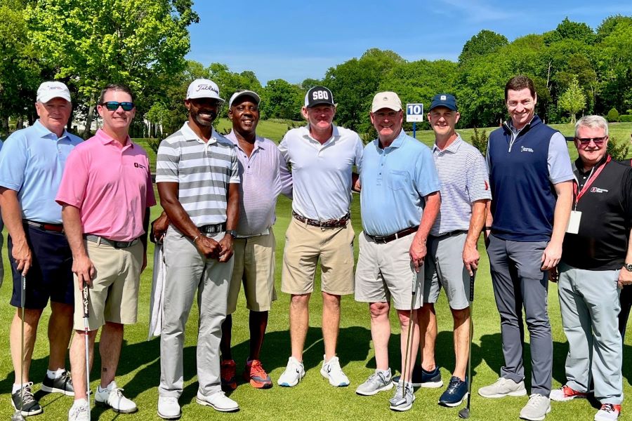 Brandt Snedeker Now Wears Simmons Bank Logo