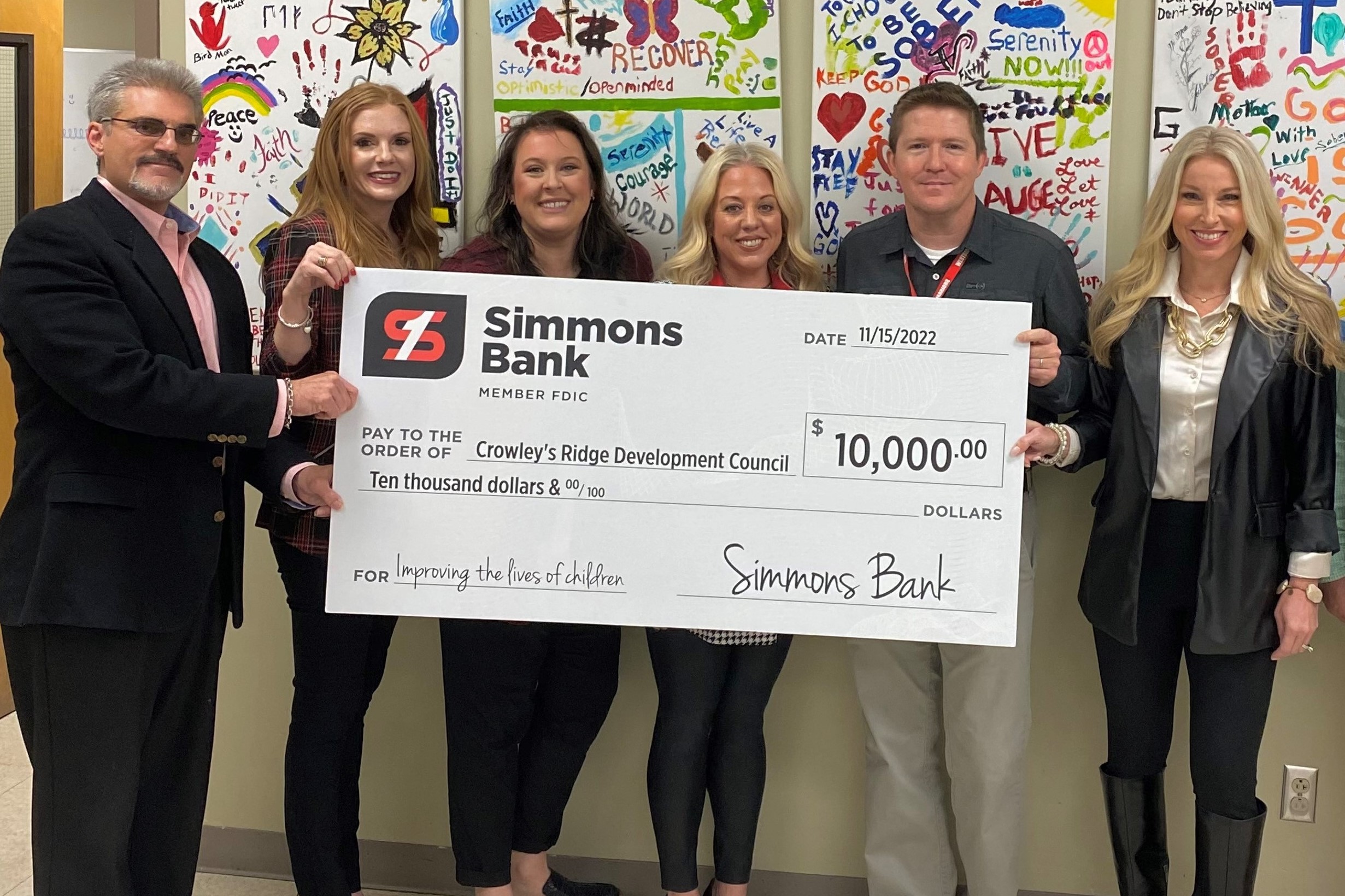 Simmons Bank in Jonesboro Donates $10,000 to Crowley’s Ridge Development Council