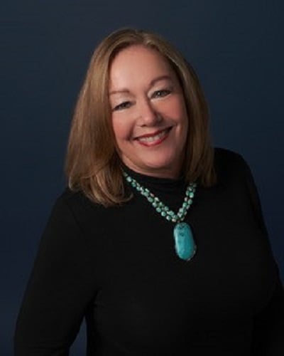 Headshot of Debbie Sartin