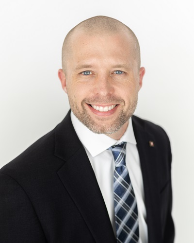 Headshot of Matthew Hanvey